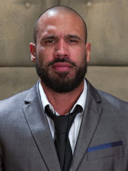 Karlo Karrera